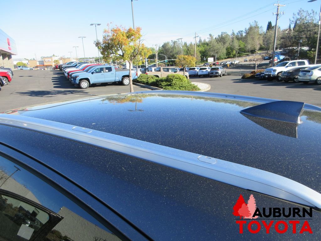 Used 2022 Honda HR-V EX-L image 8