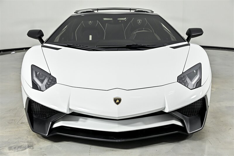 Used 2017 Lamborghini Aventador LP 750-4 Superveloce AWD/4WD image 4
