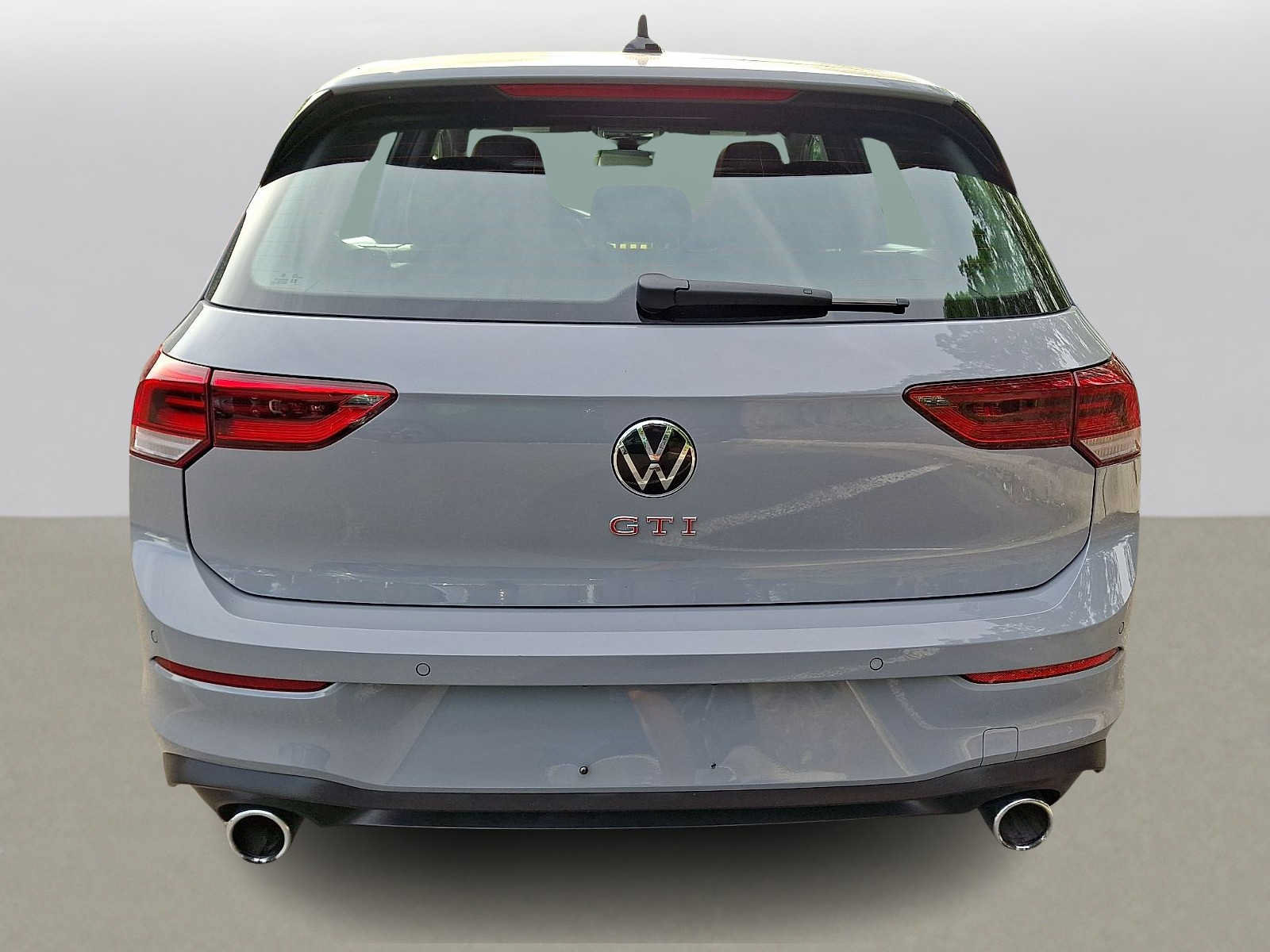 Used 2024 Volkswagen GTI SE w/ SE Leather Seats Package FWD image 5
