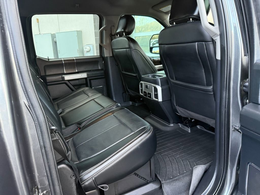 Used 2020 Ford F350 Lariat image 24