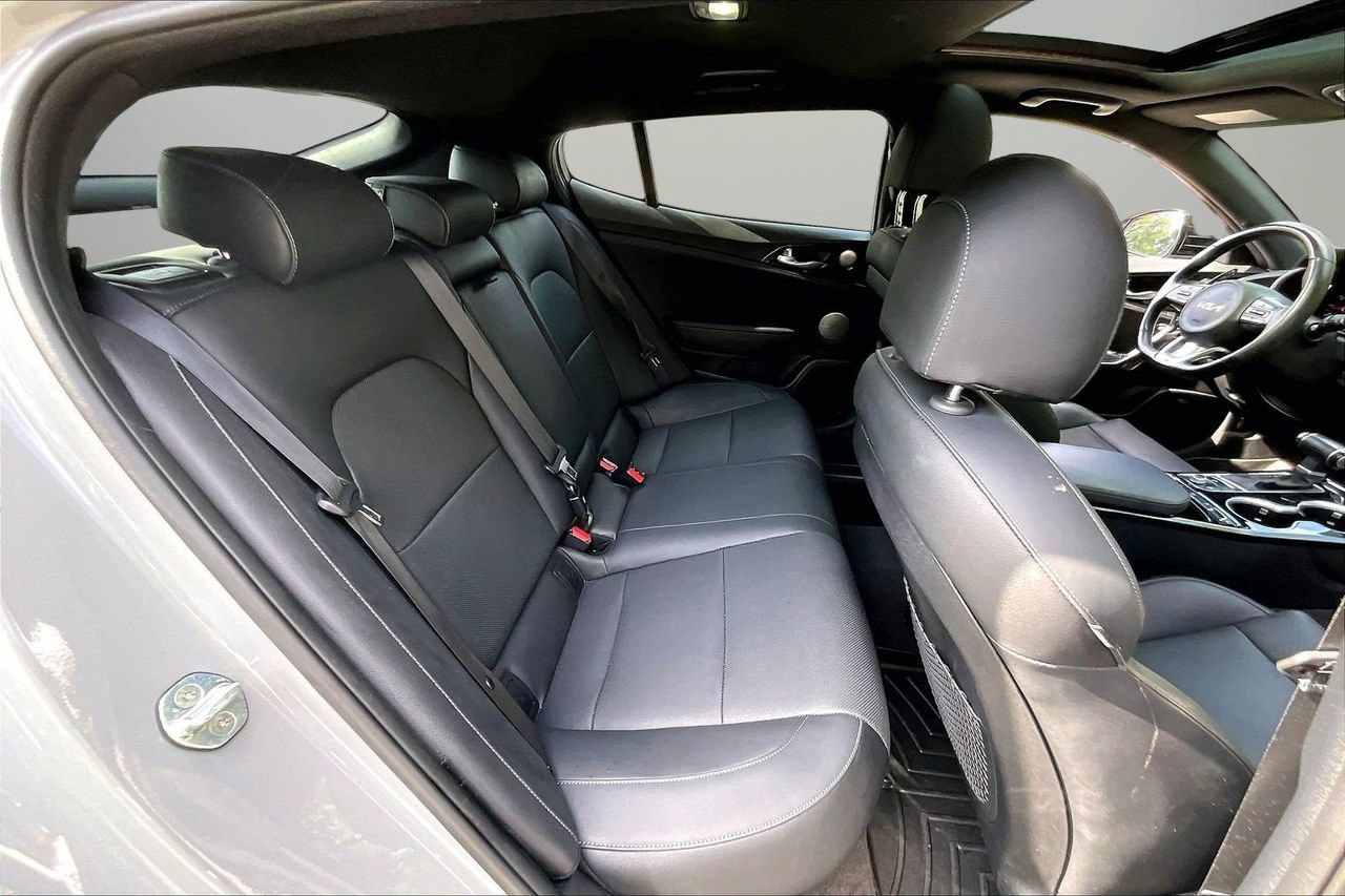 Used 2022 Kia Stinger GT-Line w/ Sun & Sound Package AWD/4WD image 25