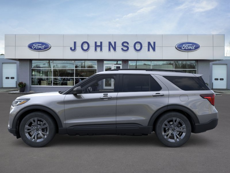New 2026 Ford Explorer Active w/ Active Comfort Package AWD/4WD image 3