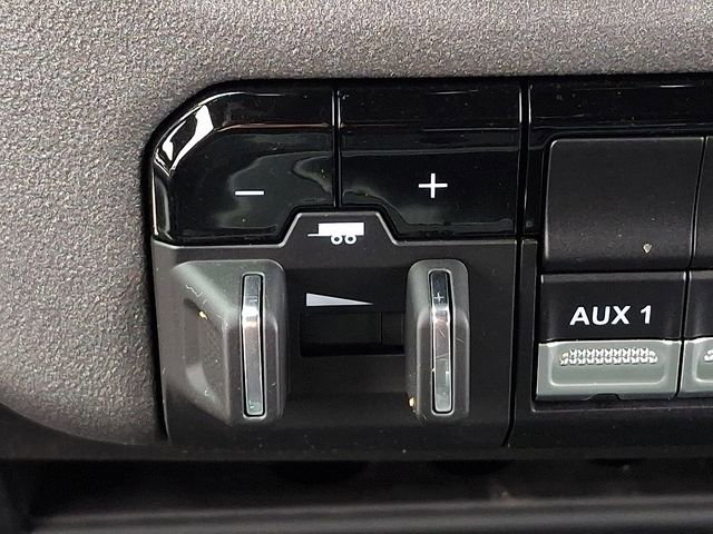 Used 2024 RAM 2500 Tradesman w/ Chrome Appearance Group image 19