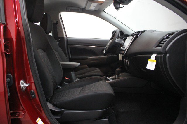 New 2026 Mitsubishi Outlander Sport LE AWD/4WD image 18
