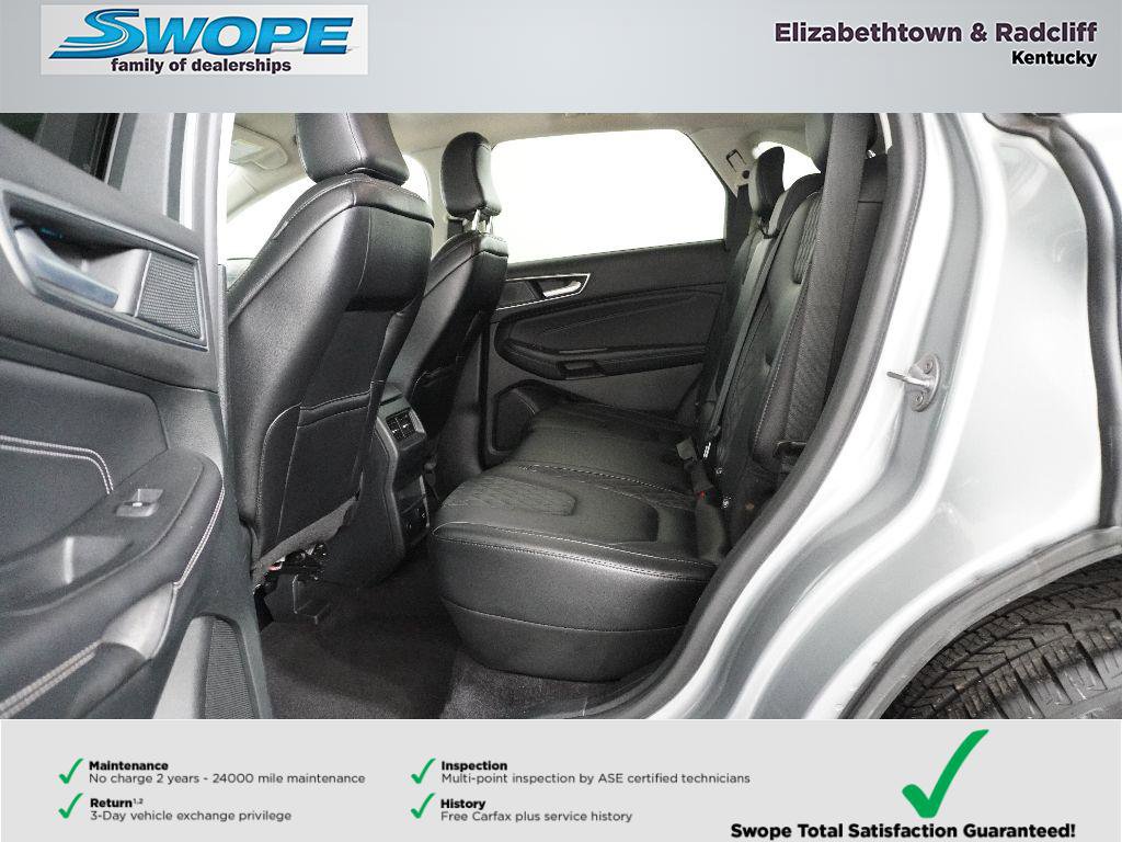 Used 2024 Ford Edge Titanium image 11