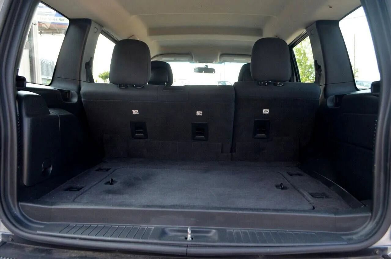 Used 2012 Jeep Liberty Sport RWD image 42