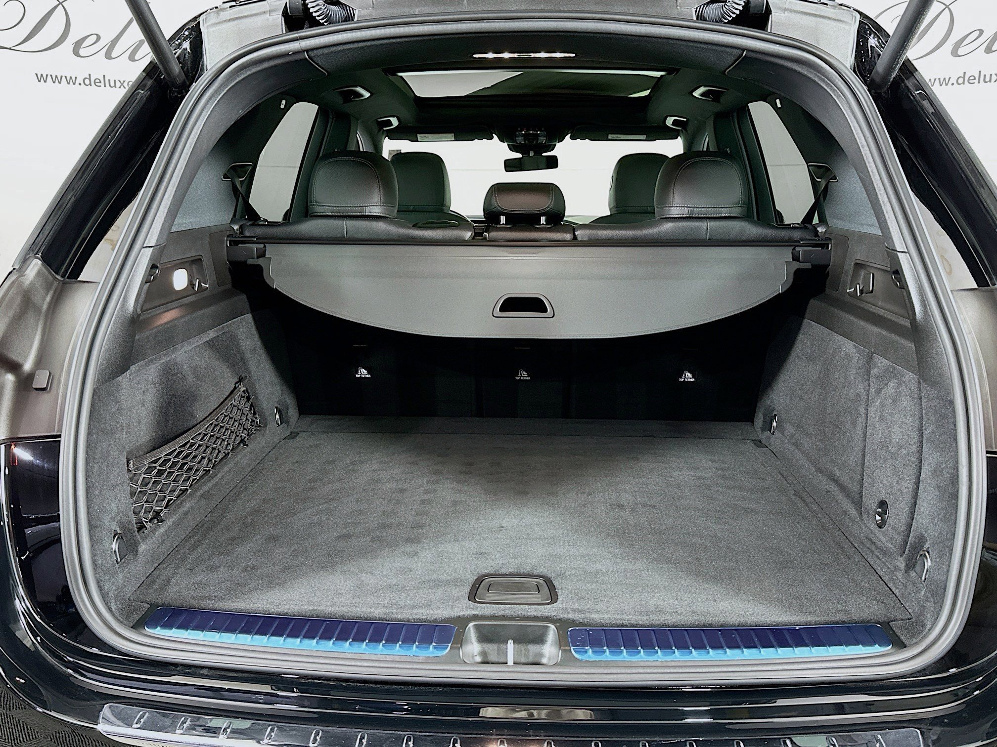 Used 2023 Mercedes-Benz GLE 450 4MATIC w/ AMG Line Exterior image 25