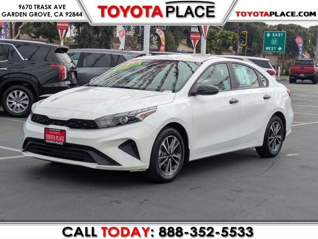 Used 2024 Kia Forte LXS w/ LXS Technology Package image 1