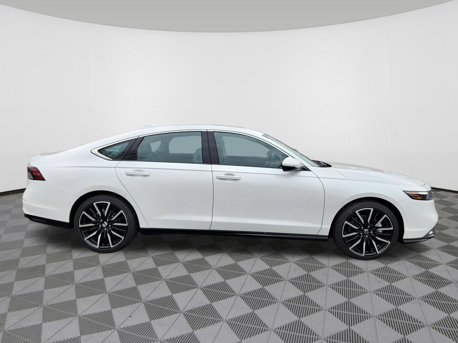 New 2026 Honda Accord Touring image 6
