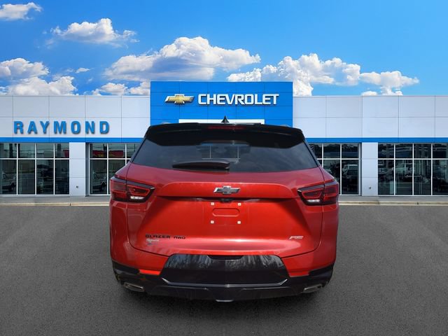 Used 2023 Chevrolet Blazer RS w/ Driver Confidence II Package AWD/4WD image 4