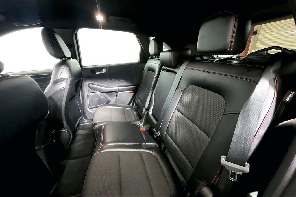 Used 2023 Ford Escape ST-Line w/ Tech Pack #1 image 18