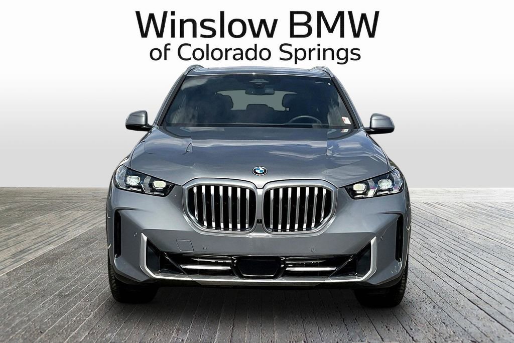 Used 2024 BMW X5 xDrive40i w/ Premium Package AWD/4WD image 2