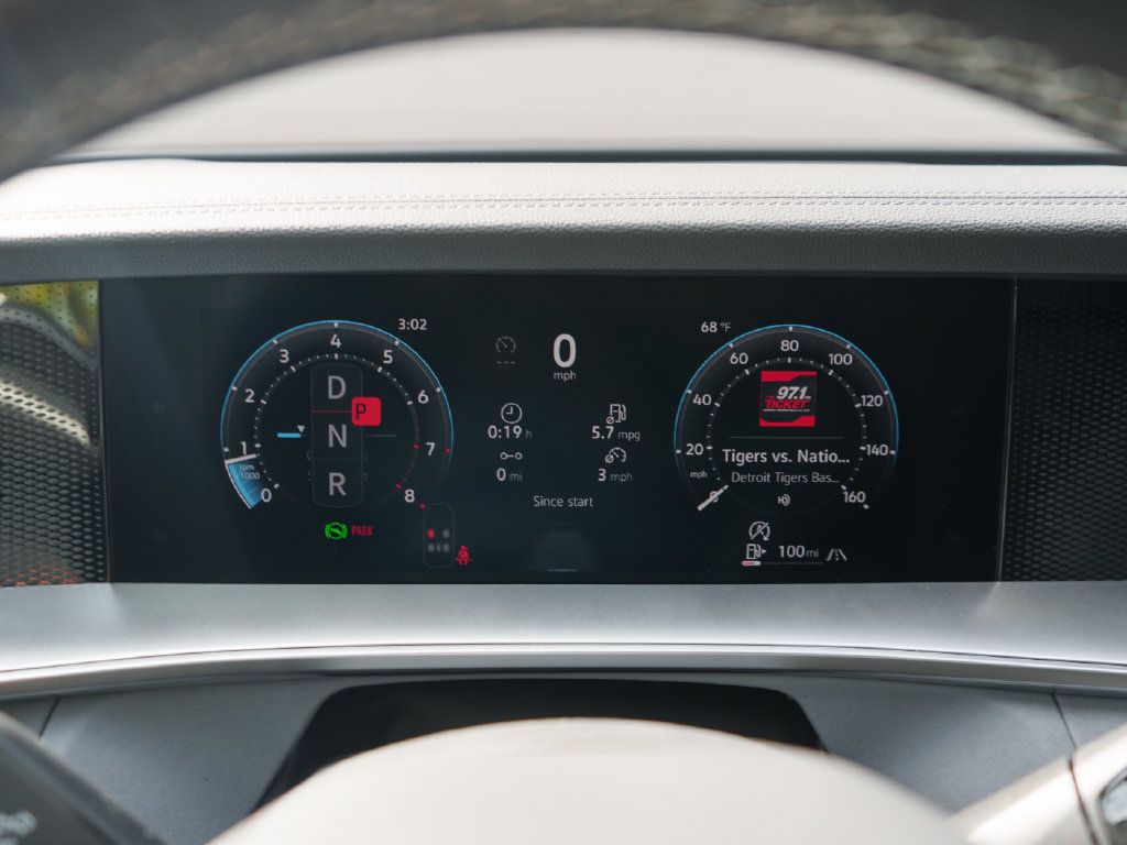 New 2026 Volkswagen Tiguan SE AWD/4WD image 9