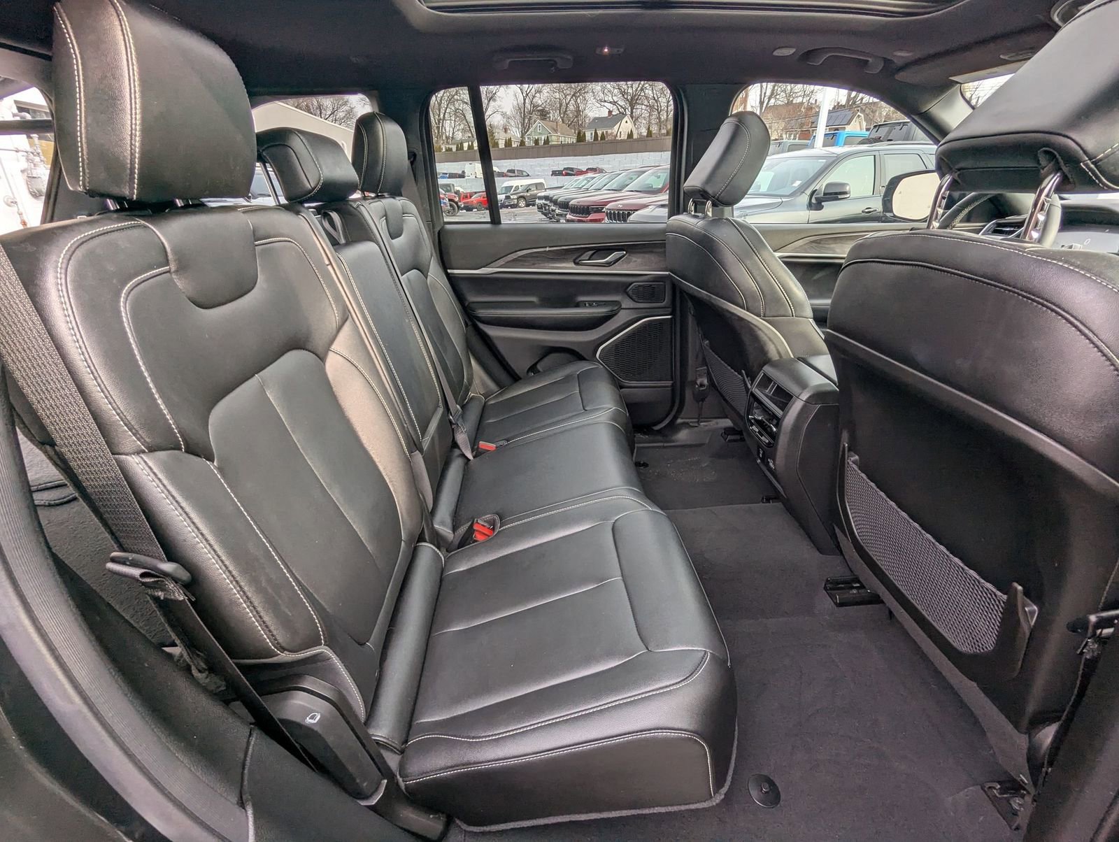 Used 2024 Jeep Grand Cherokee Limited 4xe w/ Trailer Tow Package image 25