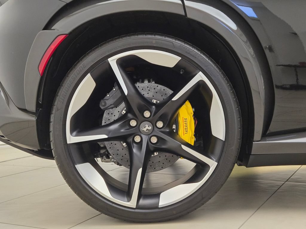 Used 2025 Ferrari Purosangue AWD/4WD image 7