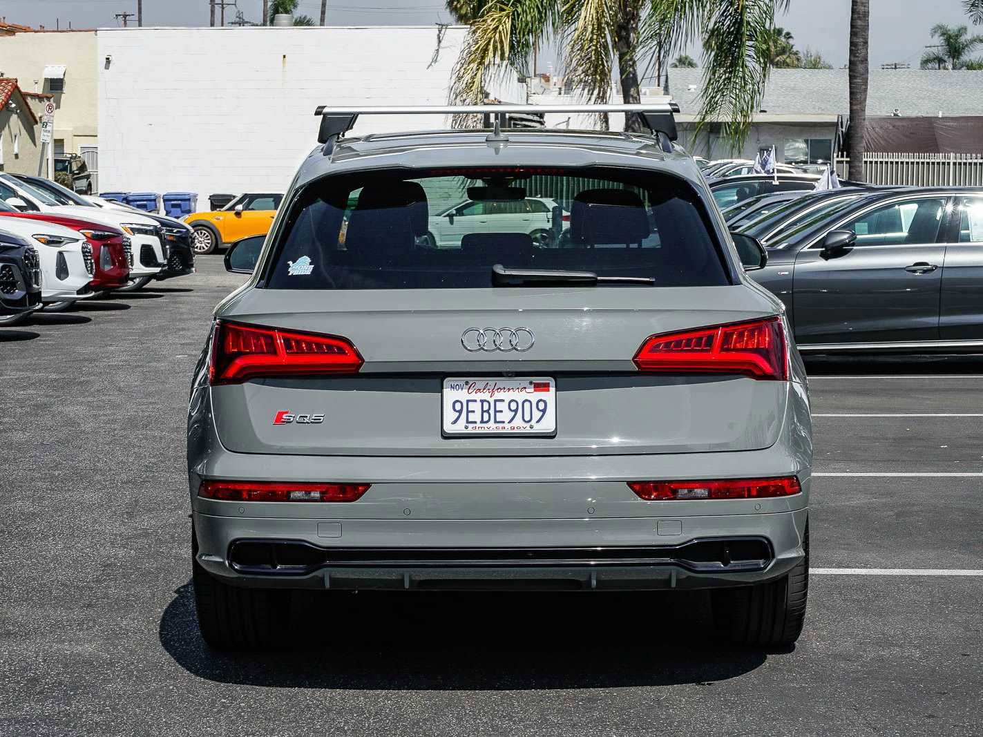 Used 2019 Audi SQ5 Premium Plus w/ Premium Plus Package image 3