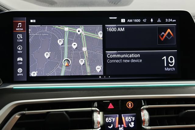 Used 2022 BMW X7 xDrive40i w/ Premium Package image 16