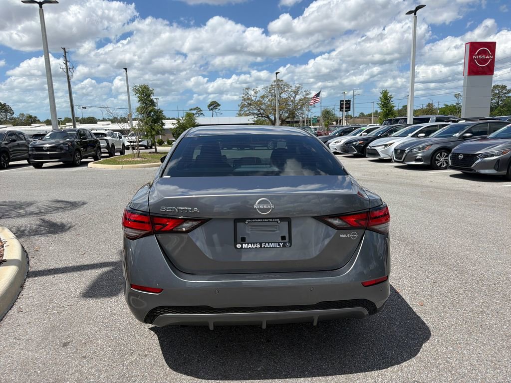 Used 2024 Nissan Sentra S image 6
