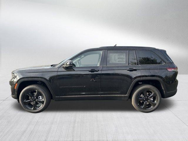 New 2025 Jeep Grand Cherokee Limited w/ Luxury Tech Group II image 8