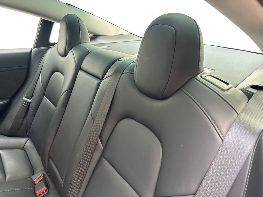 Used 2023 Tesla Model 3 Standard Range RWD image 33