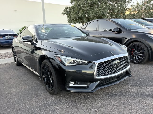 Used 2022 INFINITI Q60 3.0t Luxe w/ Essential Package AWD/4WD image 3