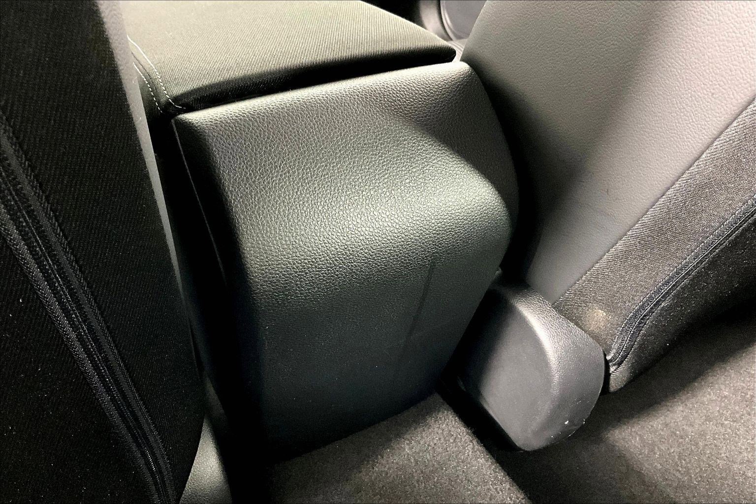 Used 2023 Honda Civic Sport image 10