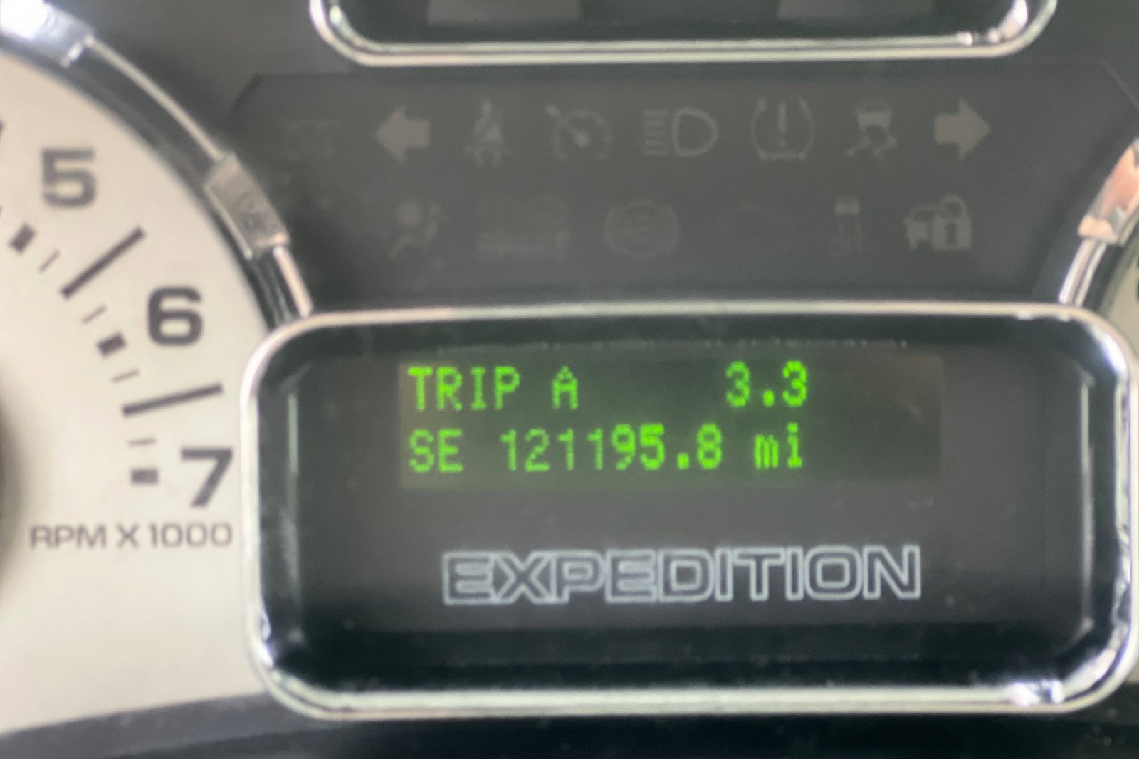 Used 2013 Ford Expedition EL Limited image 22