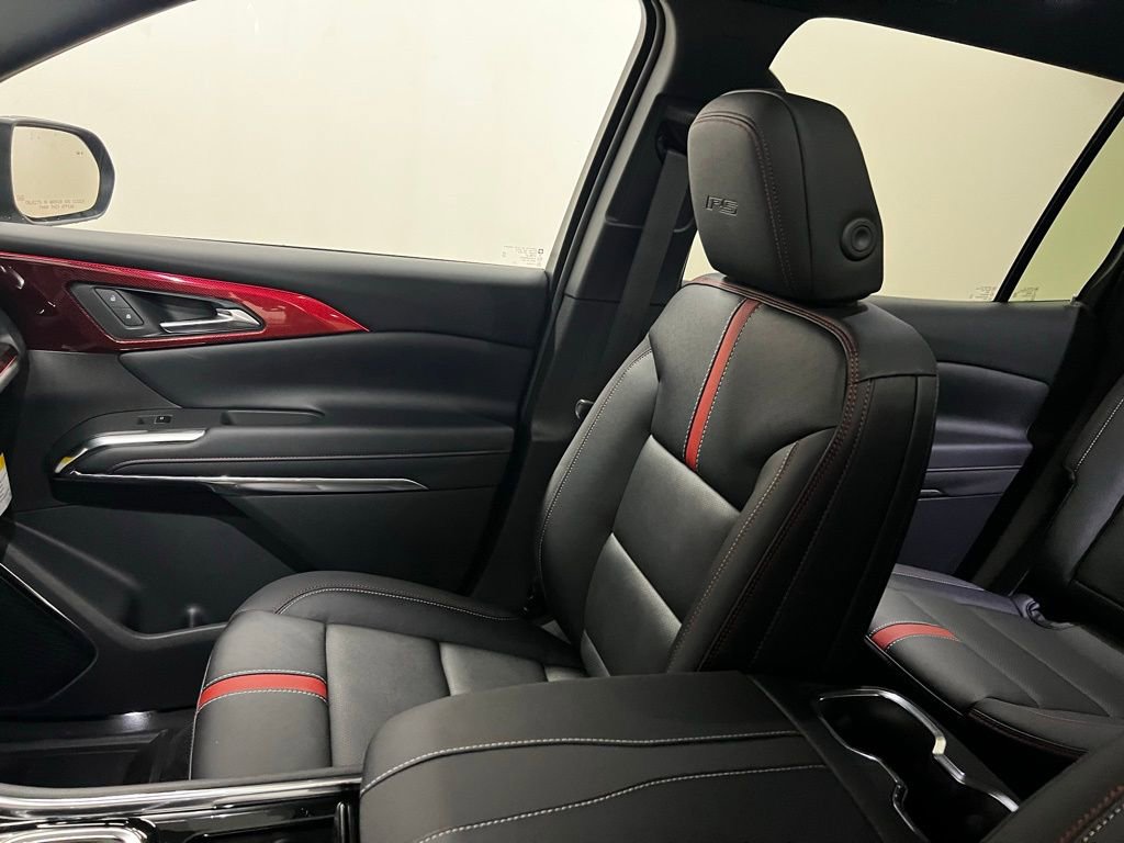 New 2026 Chevrolet Traverse RS w/ LPO, Illumination Package image 25