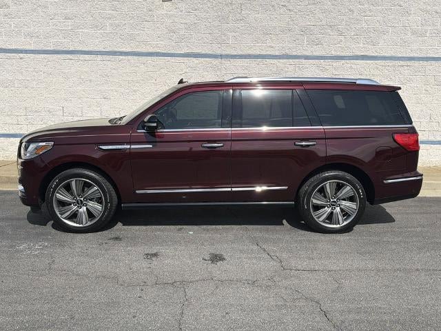 Used 2018 Lincoln Navigator Select w/ Technology Package image 4
