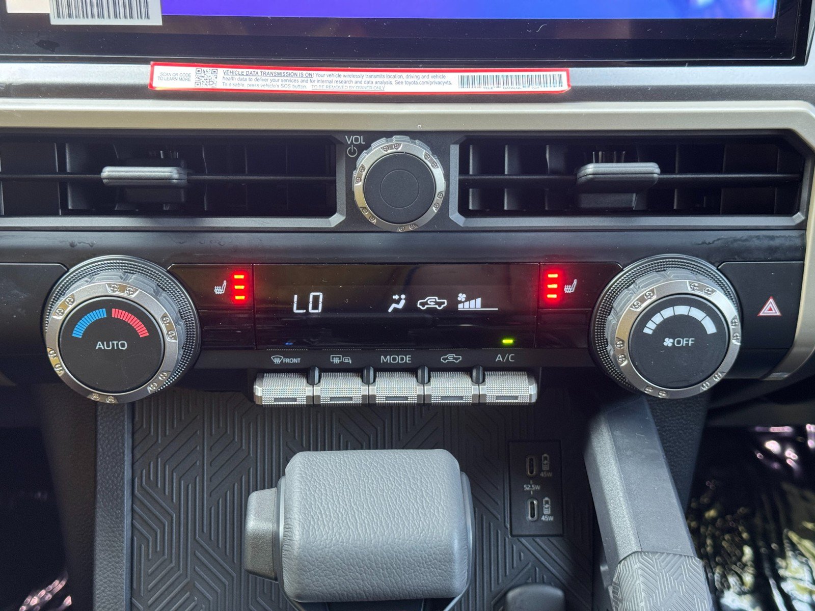 Used 2025 Toyota Tacoma TRD Off-Road AWD/4WD image 28
