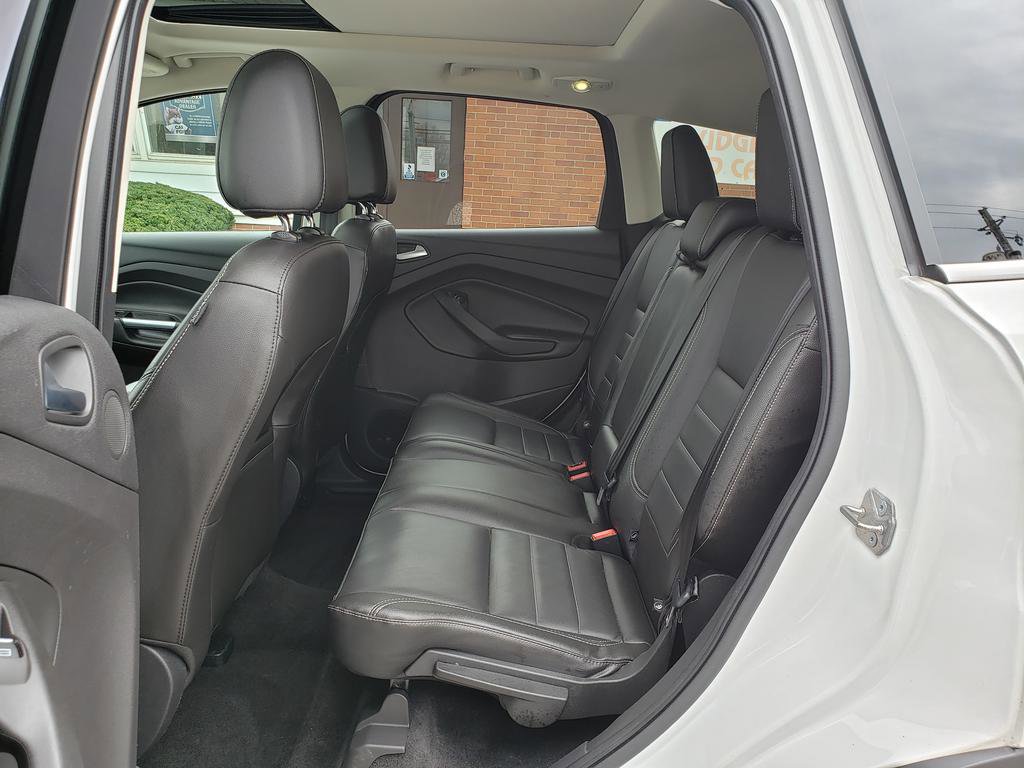 Used 2015 Ford Escape Titanium image 11