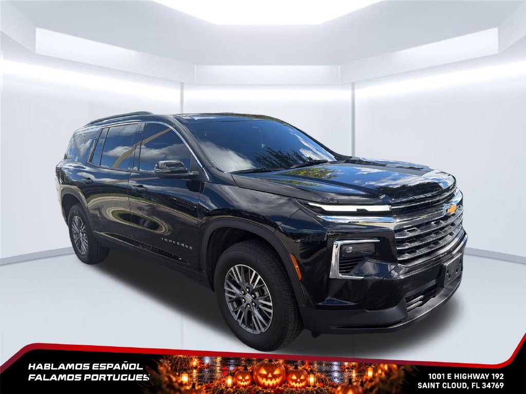 Used 2025 Chevrolet Traverse LT AWD/4WD image 7