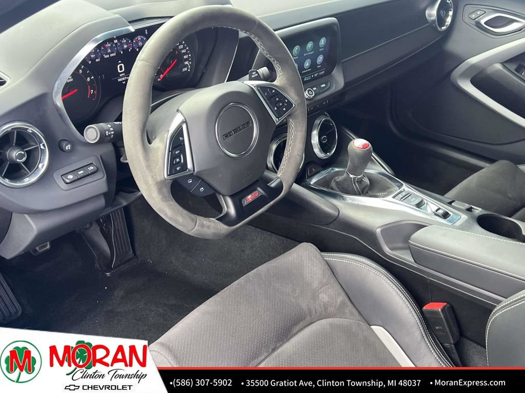 Used 2022 Chevrolet Camaro SS RWD image 16