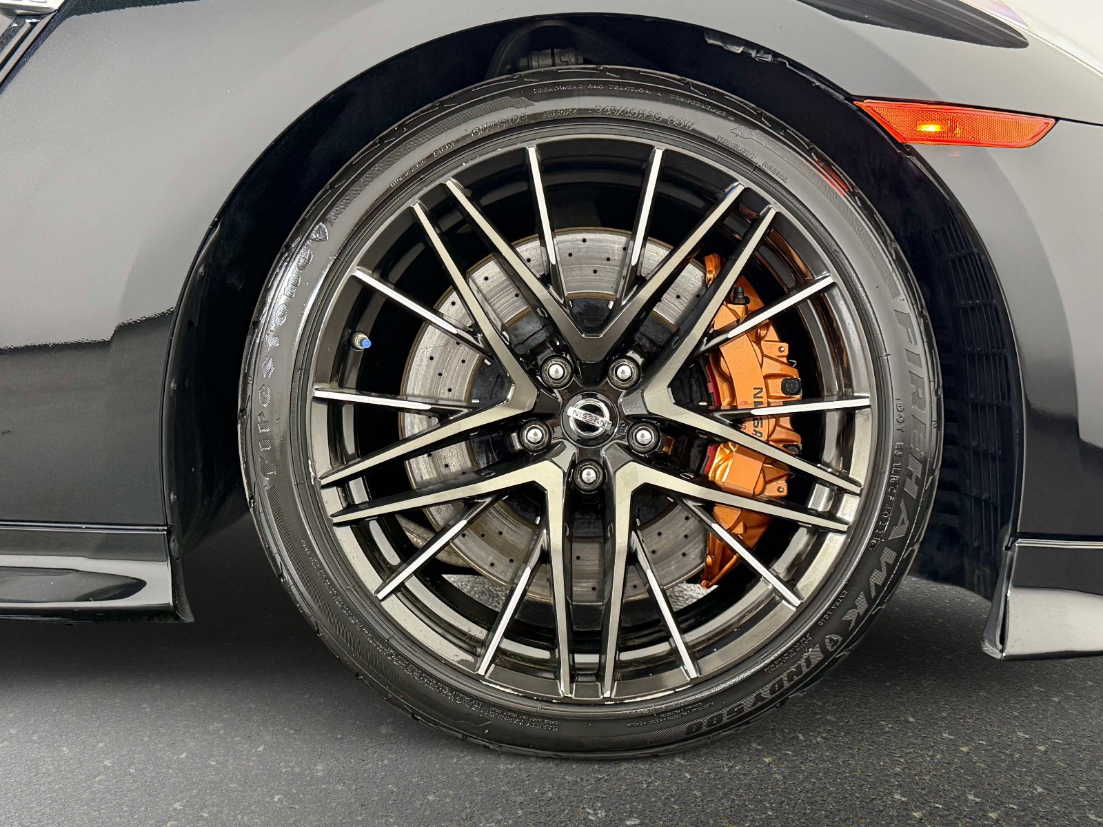 Used 2021 Nissan GT-R Premium AWD/4WD image 19