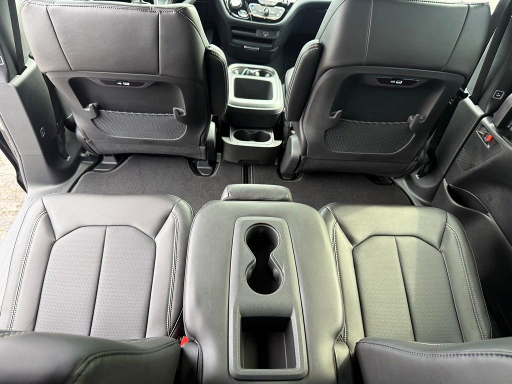 New 2026 Chrysler Pacifica Select FWD image 49