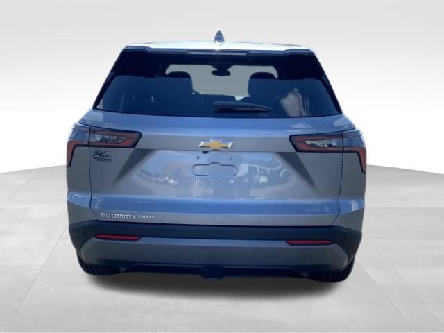 Used 2026 Chevrolet Equinox LT AWD/4WD image 4