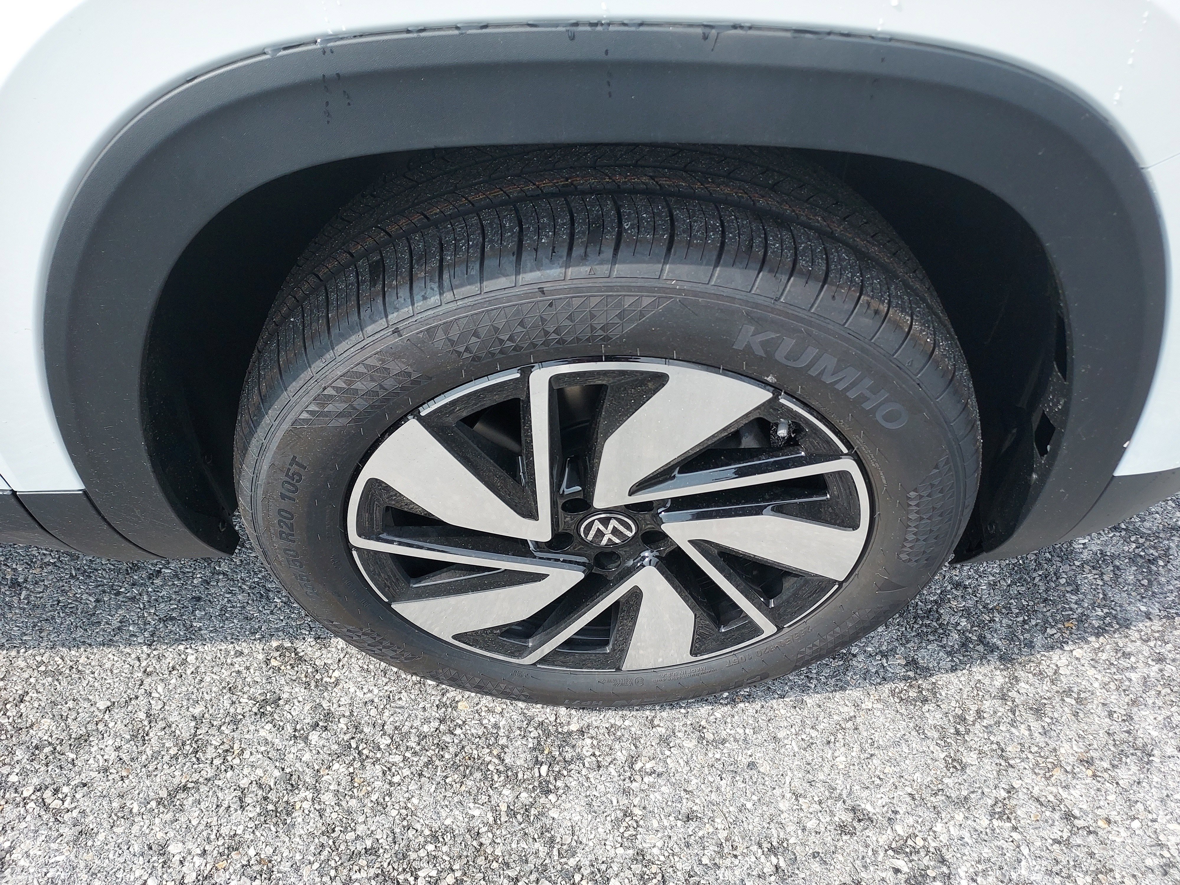 New 2026 Volkswagen Atlas SE image 12