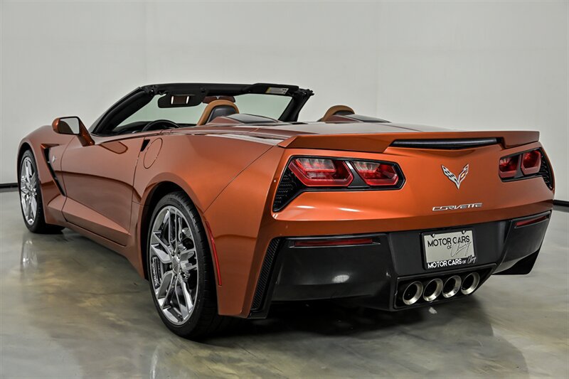 Used 2016 Chevrolet Corvette Stingray Convertible w/ 2LT Preferred Equipment Group RWD image 7