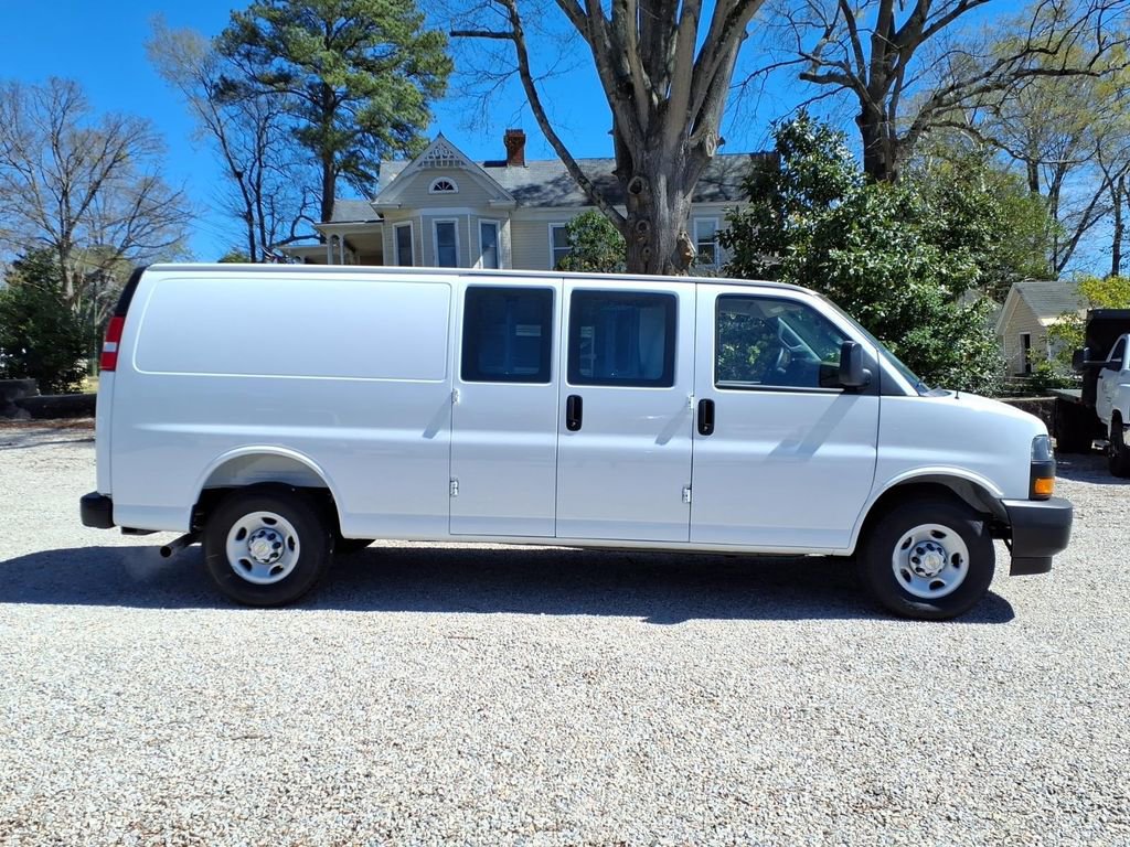 New 2026 Chevrolet Express 2500 Extended w/ Driver Convenience Package RWD image 11