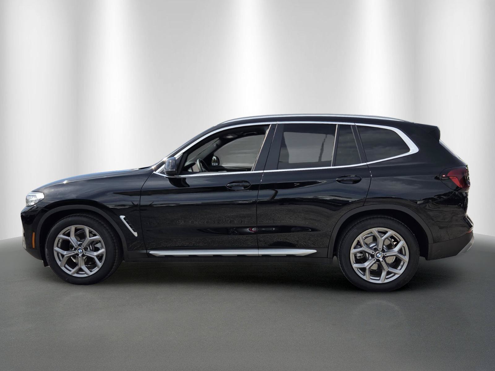 Certified 2023 BMW X3 sDrive30i w/ Premium Package RWD image 4