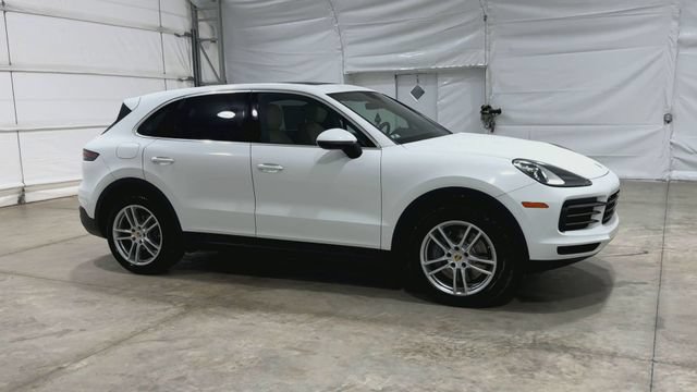Used 2019 Porsche Cayenne S AWD/4WD image 6