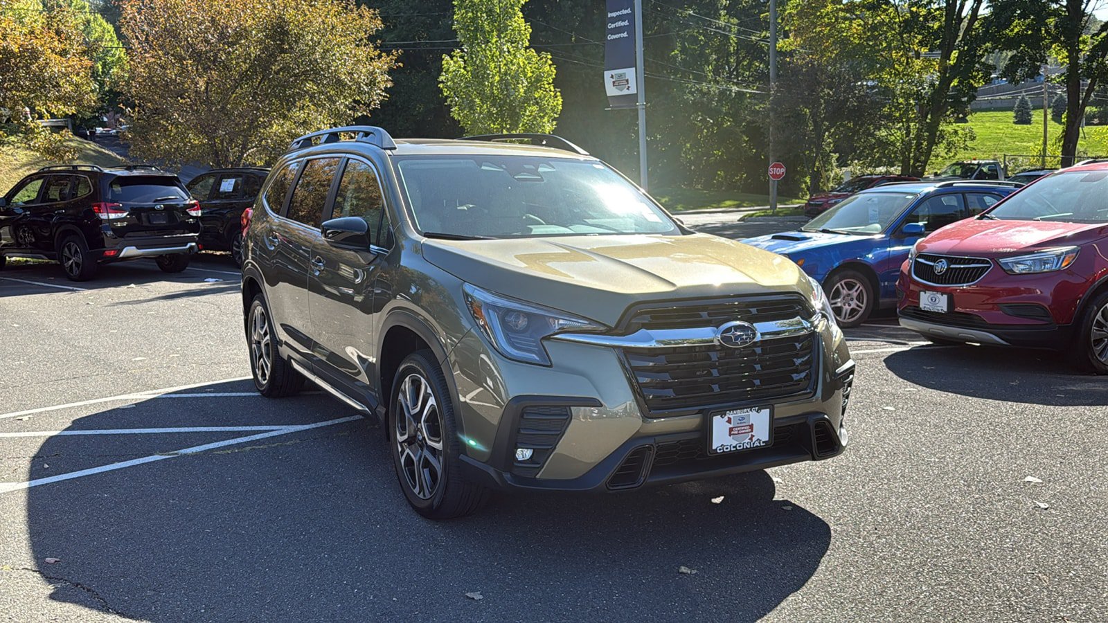 Certified 2025 Subaru Ascent Limited AWD/4WD image 3