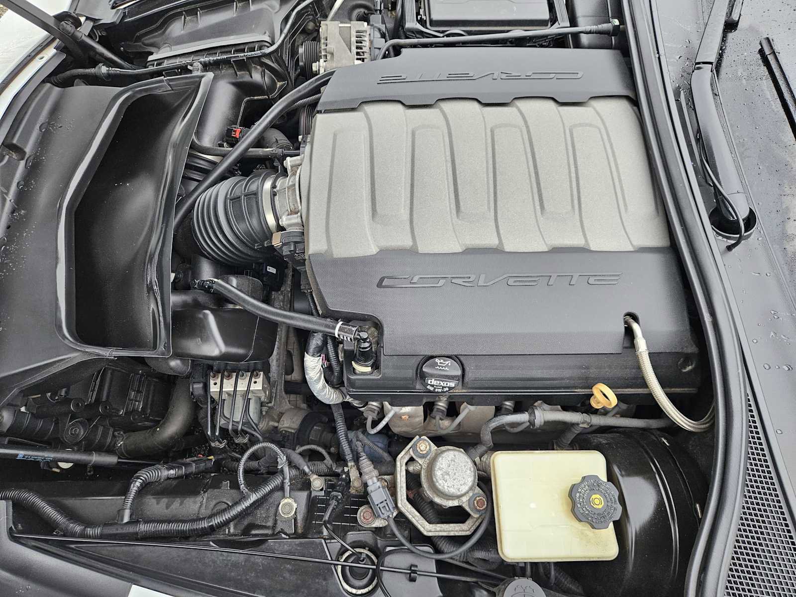 Used 2016 Chevrolet Corvette Stingray Coupe image 28