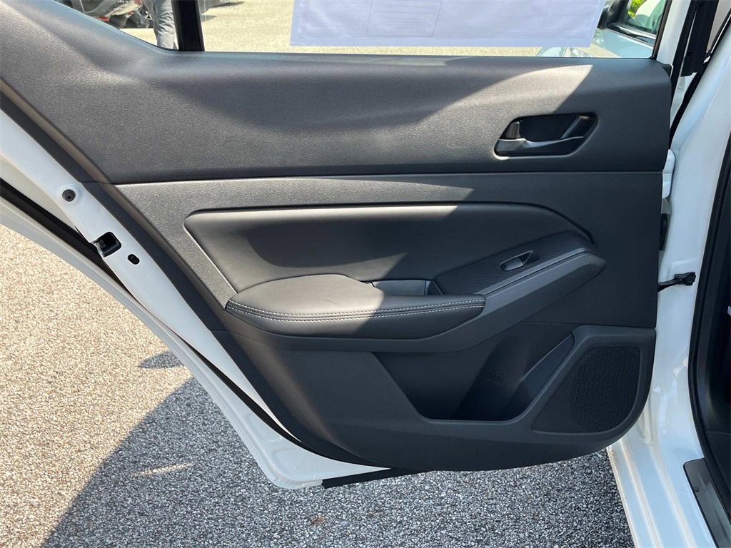 New 2025 Nissan Altima 2.5 SV w/ SV Special Edition Package image 18