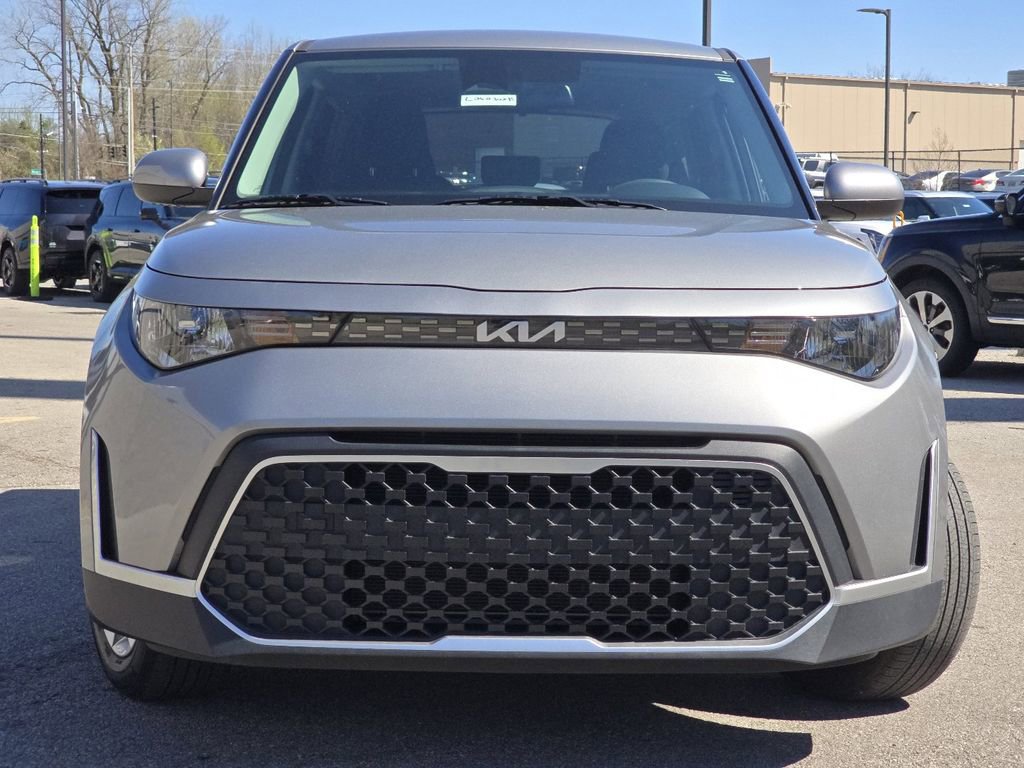 Used 2023 Kia Soul S image 9