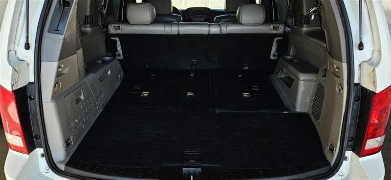 Used 2010 Honda Pilot Touring image 19