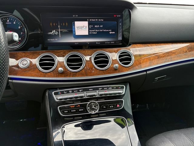 Used 2017 Mercedes-Benz E 300 4MATIC image 14