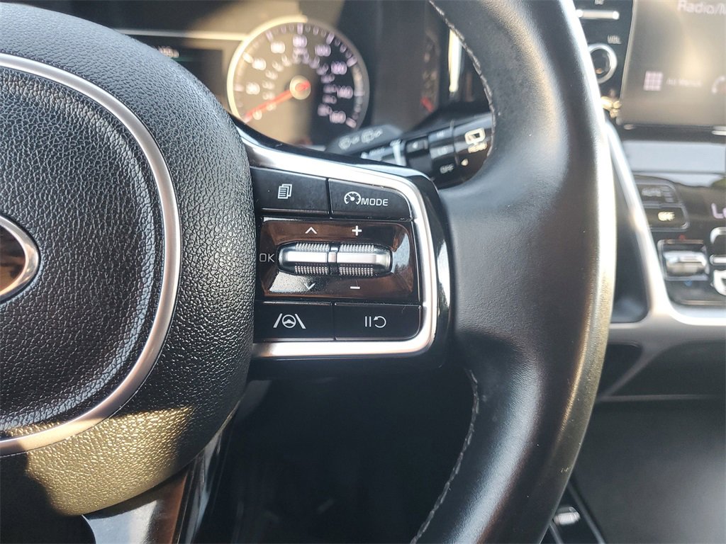 Used 2021 Kia Sorento S image 22