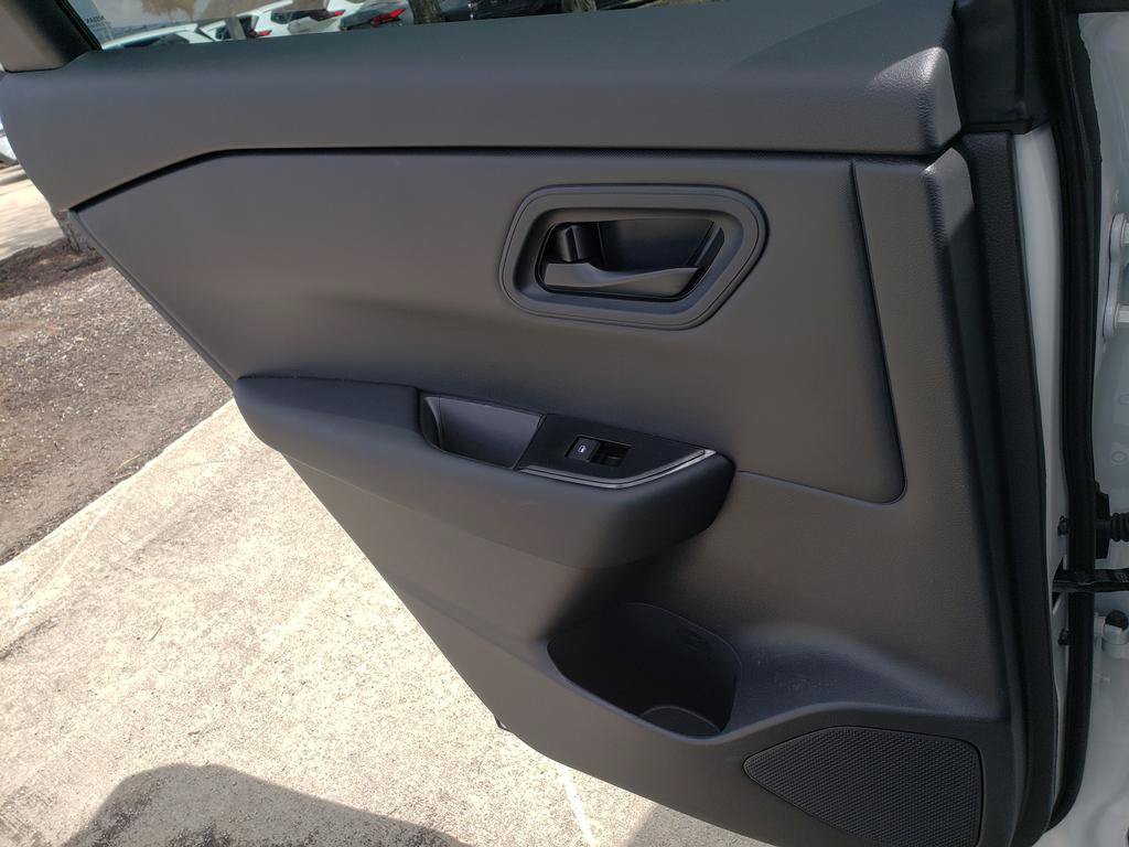 Certified 2025 Nissan Rogue S AWD/4WD image 17