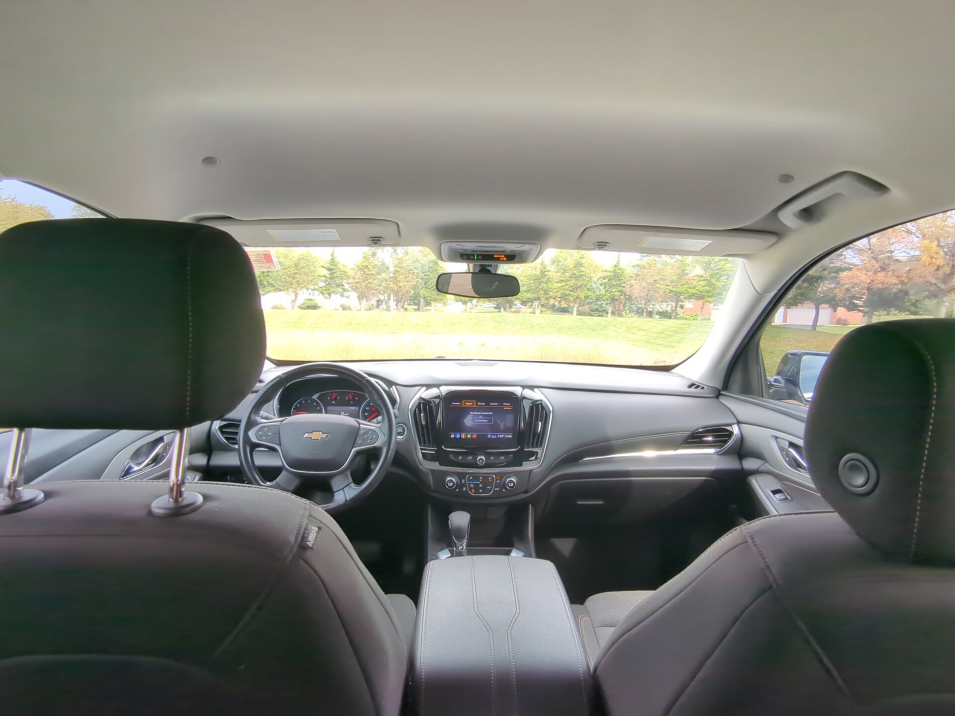 Used 2021 Chevrolet Traverse LT FWD image 27